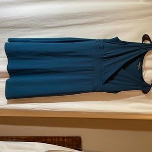 Eddie Bauer women's knit dress, size large, teal.